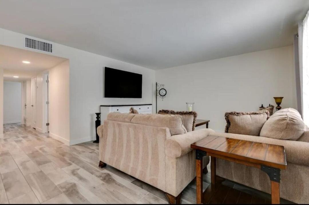 Modern In Old Litchfield Litchfield Park